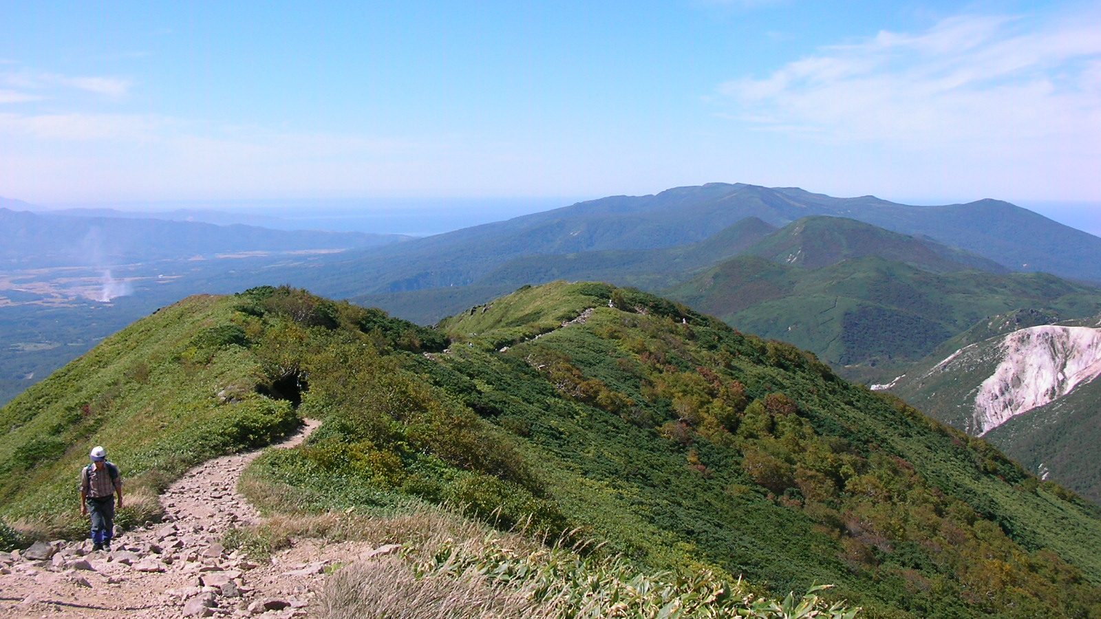 Hiking in Hokkaido Hiking in Hokkaido