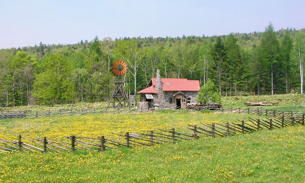 Furano Rokugo | Travel