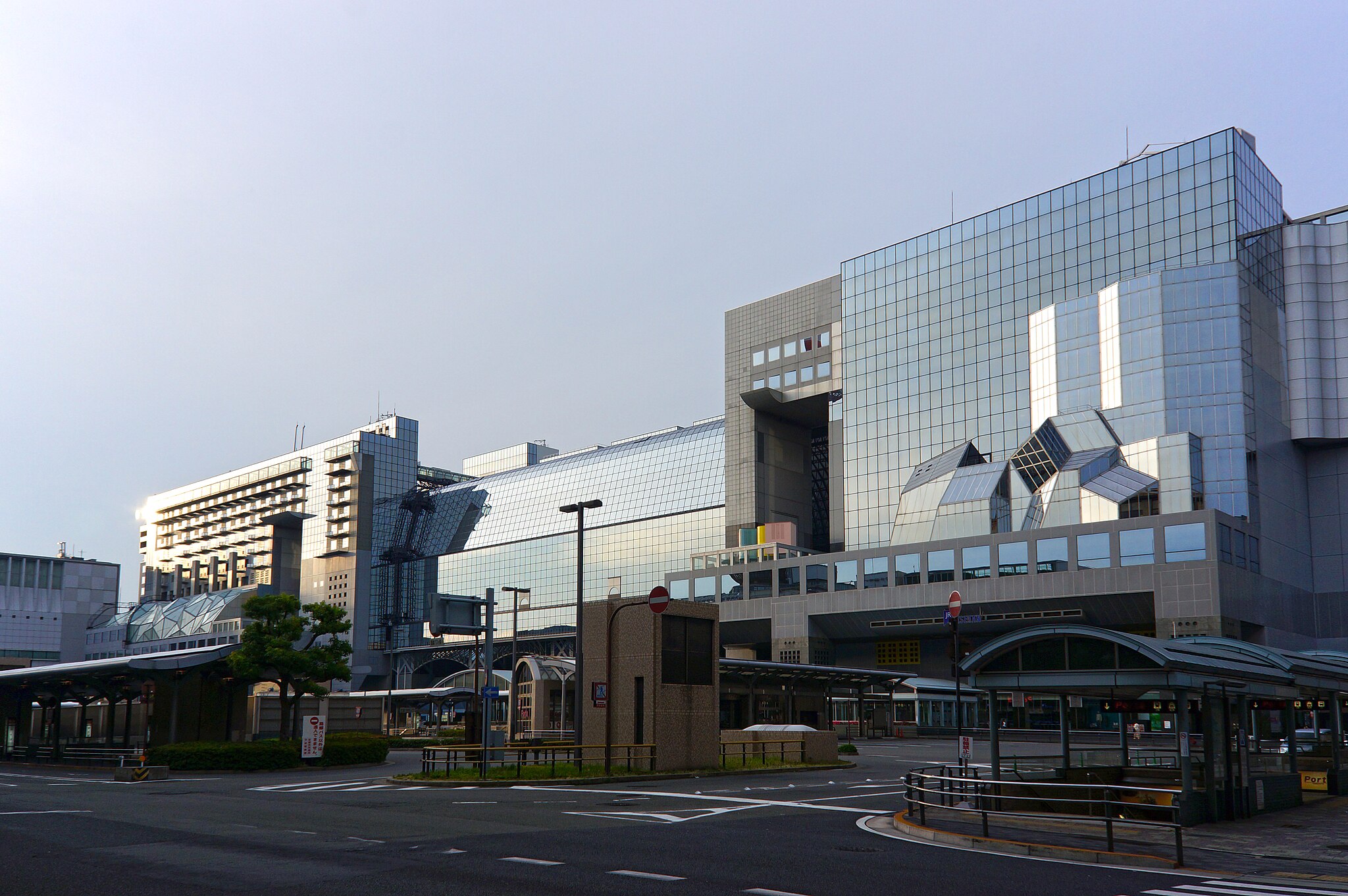 京都駅 | 観光モデルコース・コインロッカー・レンタサイクル