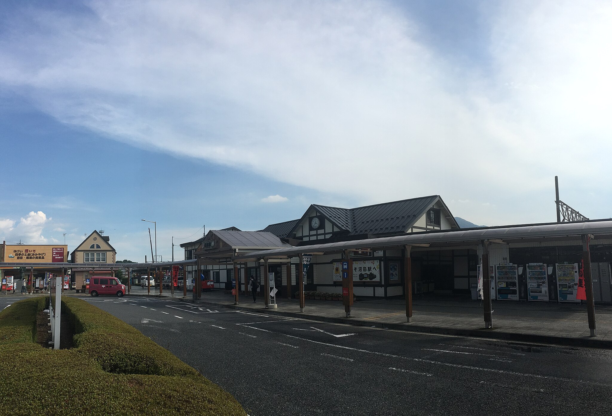 沼田駅エリア | コインロッカー・手荷物預かり設置場所一覧