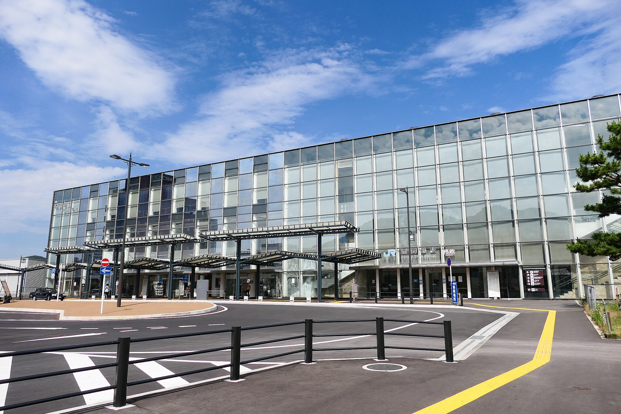 西舞鶴駅エリア | コインロッカー・手荷物預かり所案内