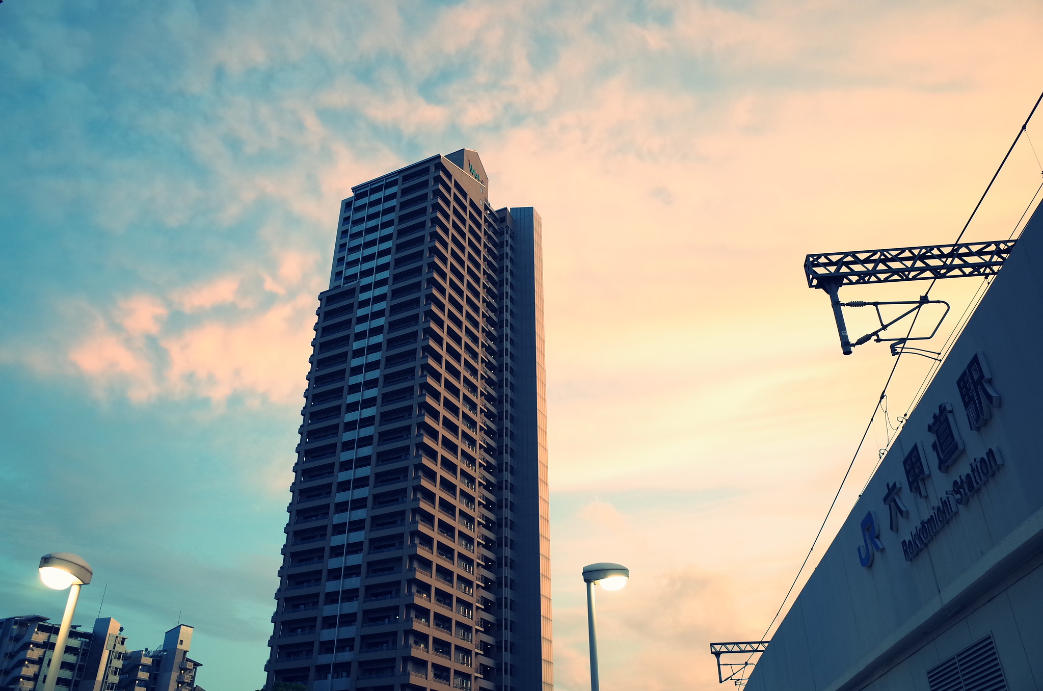 JR六甲道駅エリア | コインロッカー・手荷物預かり所案内