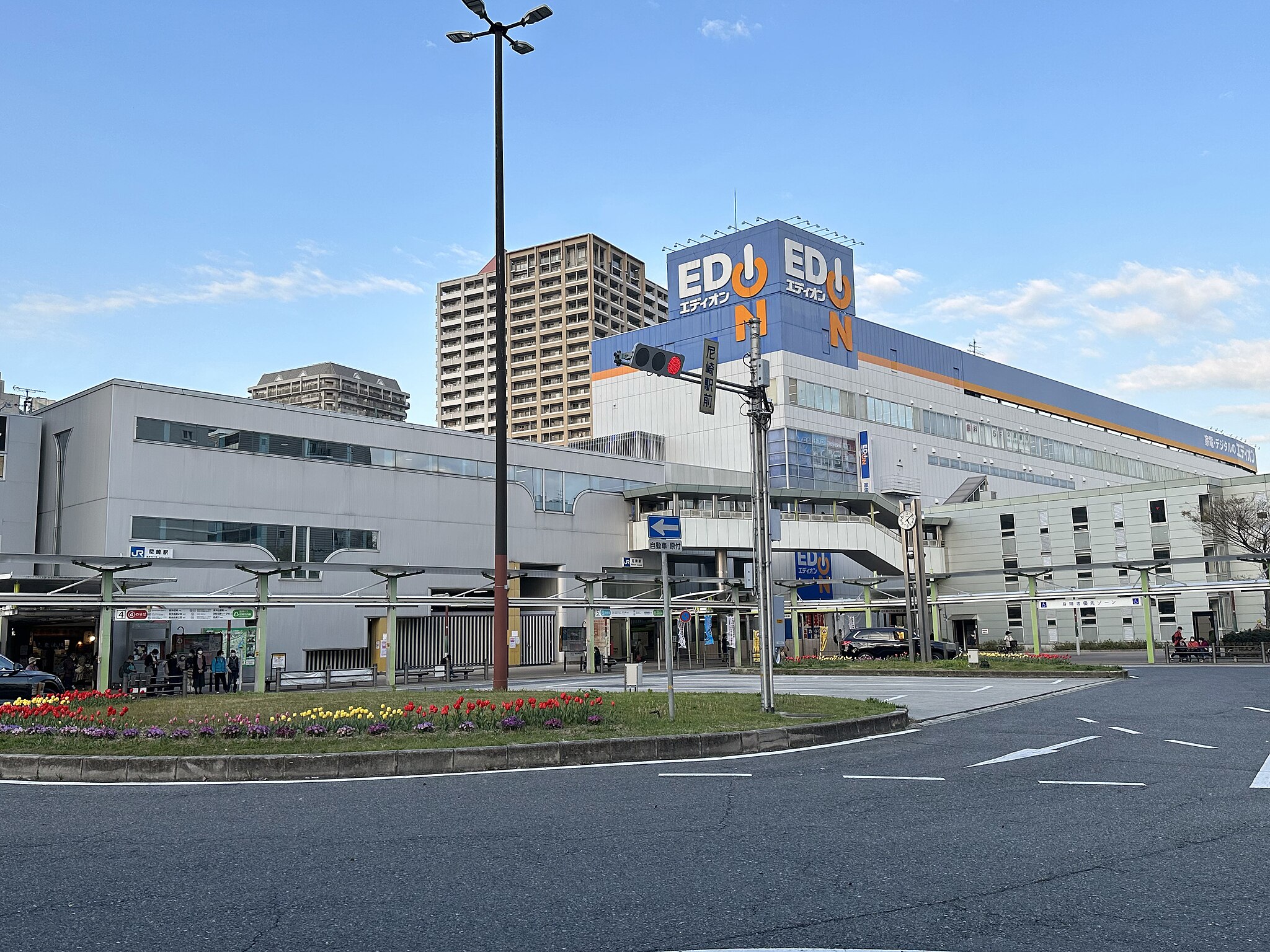 JR尼崎駅エリア | コインロッカー・手荷物預かり所案内