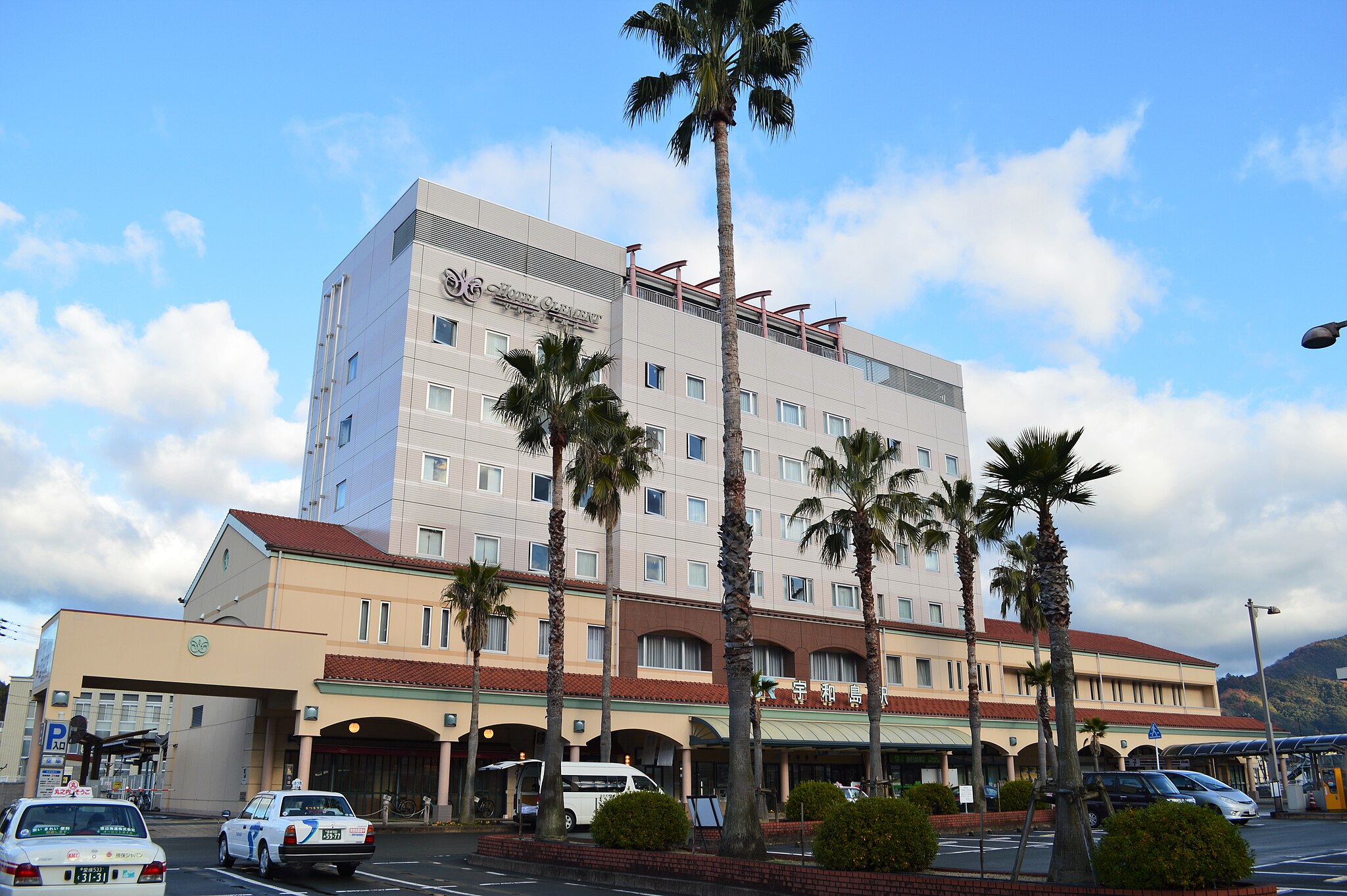 宇和島駅エリア | コインロッカー・手荷物預かり所案内